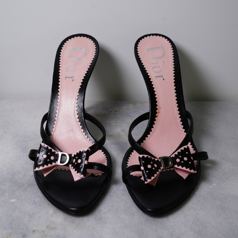 CHRISTIAN DIOR Patent Bow Heel Sz 41